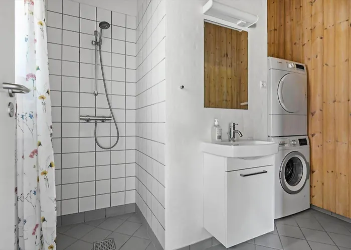 1563-aakirkeby-strandparken-8 Holiday home *